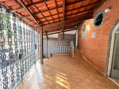Casa com 4 Quartos à venda, 300m² no Jardim do Sol, Juiz de Fora