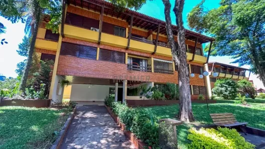 Apartamento com 3 Quartos à venda, 100m² no Bela Suiça, Londrina