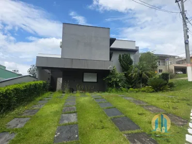 Casa com 3 Quartos para alugar, 330m² no Suru, Santana de Parnaíba