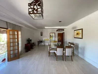 Casa com 4 Quartos à venda, 290m² no Jardim São Bento, Uberaba