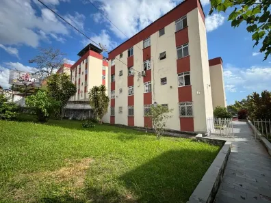 Apartamento com 2 Quartos para alugar, 50m² no Santa Terezinha, Juiz de Fora