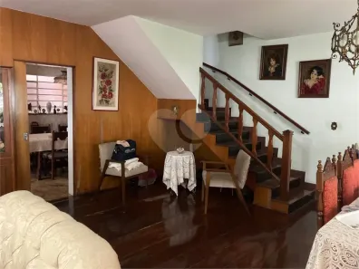 Sobrado com 3 Quartos à venda, 247m² no Jardim Cidália, São Paulo