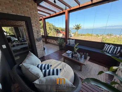Casa com 4 Quartos à venda, 400m² no Sambaqui, Florianópolis