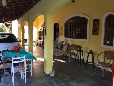 Casa com 4 Quartos à venda, 114m² no Várzea das Moças, São Gonçalo