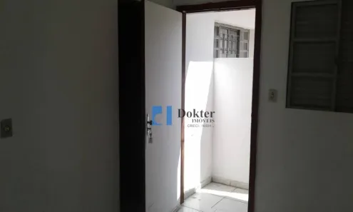 Casa com 1 Quarto para alugar, 30m² no Vila Itaberaba, São Paulo