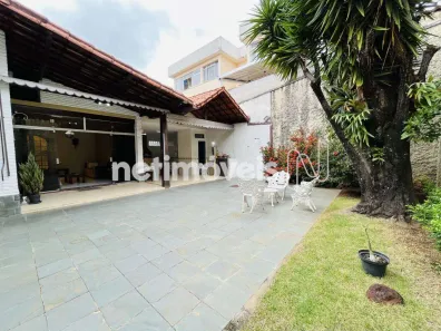 Casa com 3 Quartos à venda, 222m² no Caiçaras, Belo Horizonte