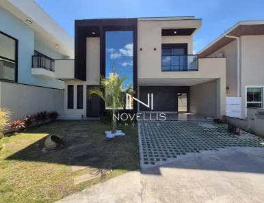 Casa de Condomínio com 4 Quartos à venda, 252m² no Jardim Jacinto, Jacareí