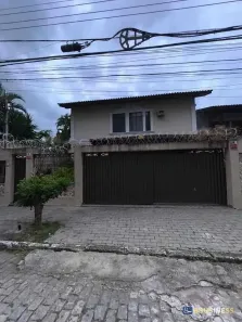 Casa com 4 Quartos à venda, 282m² no Centro, Campos dos Goytacazes