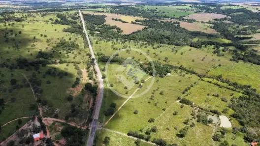 Fazenda/Sítio à venda, 307m² no , Cromínia