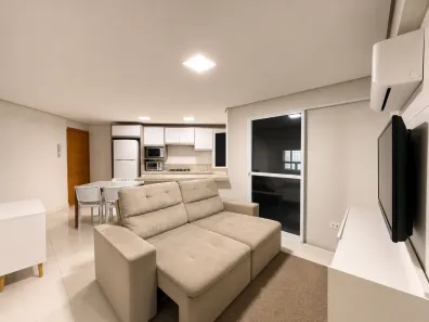 Apartamento com 2 Quartos à venda, 69m² no Zona 07, Maringá