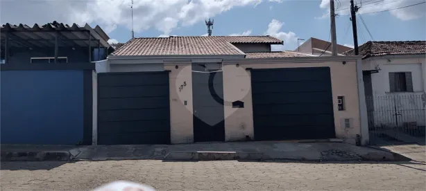 Casa com 3 Quartos à venda, 250m² no Jardim Itália, Itapetininga