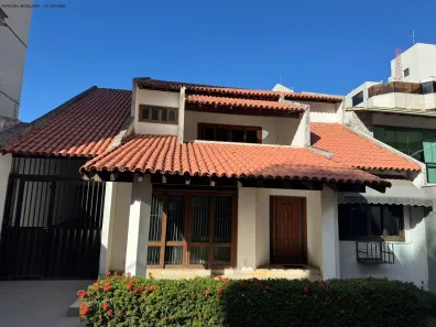 Casa com 3 Quartos à venda, 305m² no Jardim Camburi, Vitória