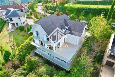 Casa de Condomínio com 5 Quartos à venda, 320m² no Descansópolis, Campos do Jordão