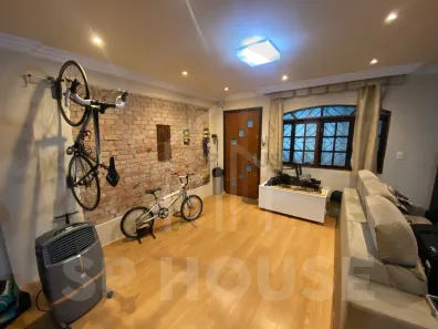 Casa com 3 Quartos à venda, 234m² no Vila Clementino, São Paulo