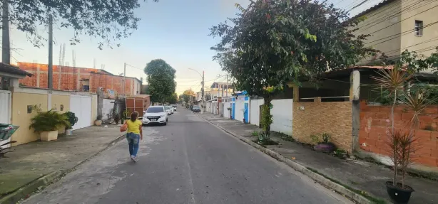 Lote/Terreno à venda, 300m² no Pedra de Guaratiba, Rio de Janeiro