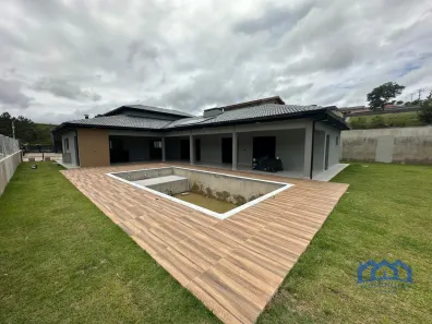 Fazenda/Sítio com 3 Quartos à venda, 1000m² no , Mairinque
