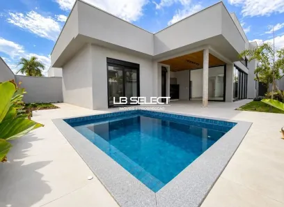 Casa de Condomínio com 4 Quartos à venda, 210m² no Jardim Sul, Uberlândia