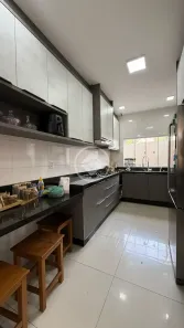 Casa com 4 Quartos à venda, 163m² no Jardim Atlântico, Goiânia