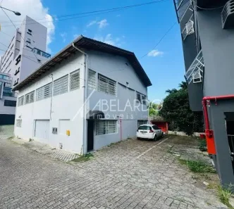 Galpão/Depósito/Armazém com 5 Quartos para alugar, 198m² no Victor Konder, Blumenau