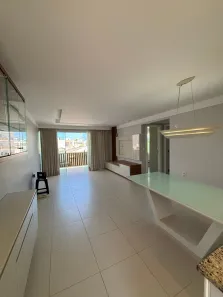 Apartamento com 2 Quartos para alugar, 90m² no Buraquinho, Lauro de Freitas