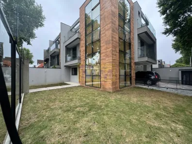Sobrado com 3 Quartos à venda, 205m² no Pineville, Pinhais