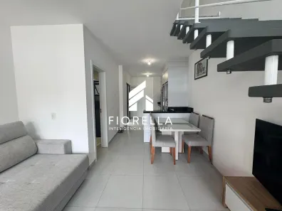 Sobrado com 3 Quartos à venda, 108m² no Areias, São José