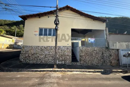 Casa com 5 Quartos à venda, 290m² no Conjunto Habitacional Jardim Amazônia, Barra do Garças