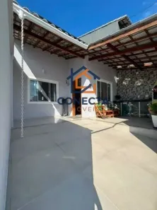 Casa com 2 Quartos à venda, 75m² no Lagoa, Macaé