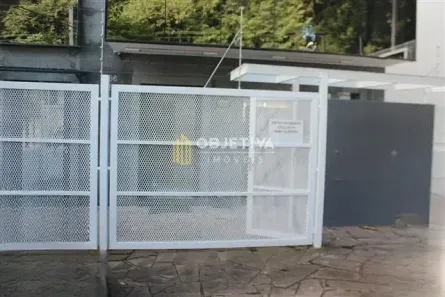 com 1 Quarto para alugar, 350m² no São João, Porto Alegre