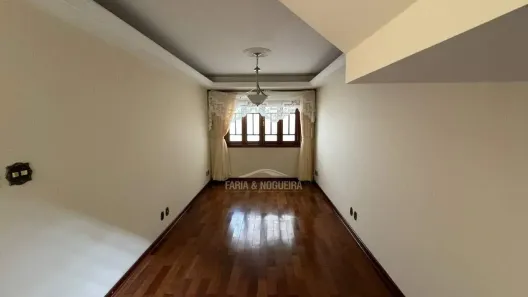 Casa com 4 Quartos à venda, 210m² no Zona Central, Rio Claro
