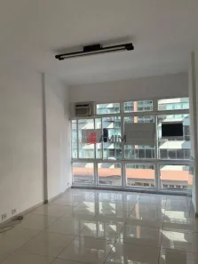 Sala Comercial à venda, 25m² no Centro, Niterói