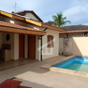 Casa de Condomínio com 4 Quartos para alugar, 220m² no Parque São Cristóvão, Taubaté