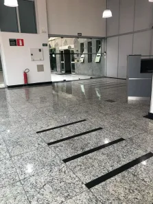 Ponto Comercial para alugar, 600m² no Vale do Sereno, Nova Lima