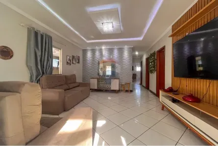 Sobrado com 5 Quartos à venda, 276m² no Frei Calixto, Porto Seguro