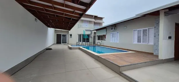 Sobrado com 5 Quartos à venda, 194m² no Nova Lorena, Lorena