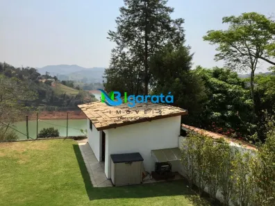 Fazenda/Sítio com 5 Quartos à venda, 460m² no Centro, Igaratá