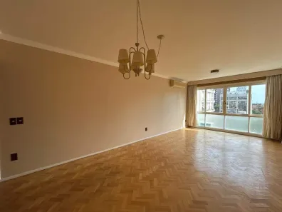 Apartamento com 1 Quarto para alugar, 140m² no Moinhos de Vento, Porto Alegre