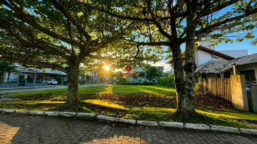 Lote/Terreno à venda, 450m² no Jurerê, Florianópolis