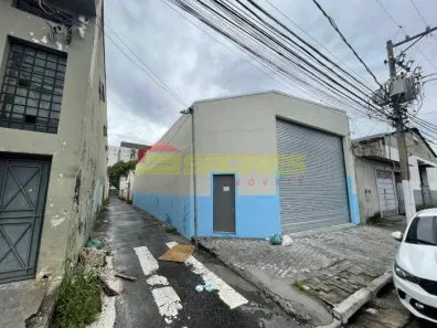 Galpão/Depósito/Armazém para alugar, 240m² no Vila Guilherme, São Paulo