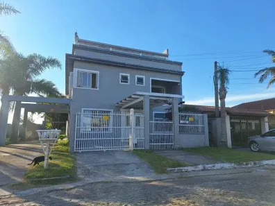 Casa com 3 Quartos à venda, 240m² no Imbé, Imbé