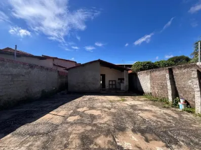 Casa com 3 Quartos para alugar, 60m² no Memorare, Teresina
