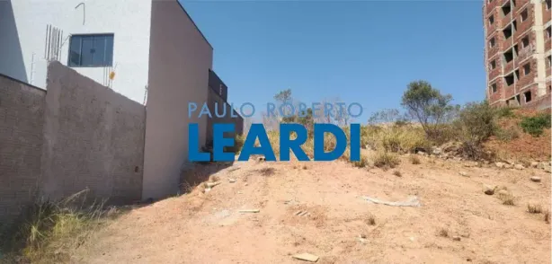 Lote/Terreno à venda, 250m² no Jardins de Florença, Poços de Caldas