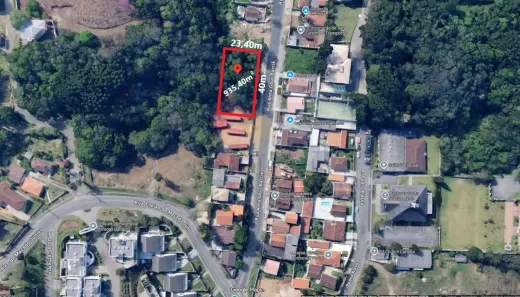 Lote/Terreno à venda, 935m² no Santo Inácio, Curitiba