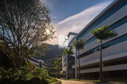 Sala Comercial para alugar, 78m² no Saco Grande, Florianópolis