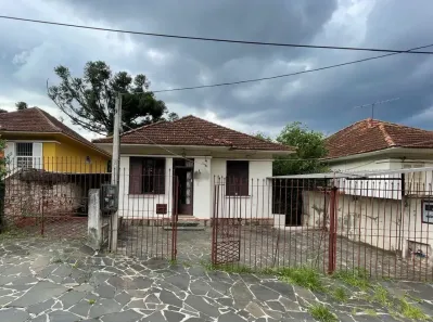 Casa com 4 Quartos à venda, 95m² no Passo da Areia, Porto Alegre