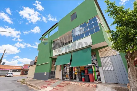 Prédio Comercial com 3 Quartos à venda, 450m² no Santa Maria, Brasília