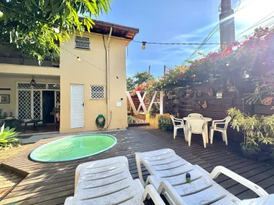 Casa com 6 Quartos à venda, 330m² no Badu, Niterói