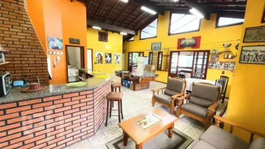 Casa com 3 Quartos à venda, 213m² no Centro, São José