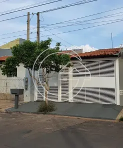 Casa com 2 Quartos à venda, 129m² no Centro, Marília