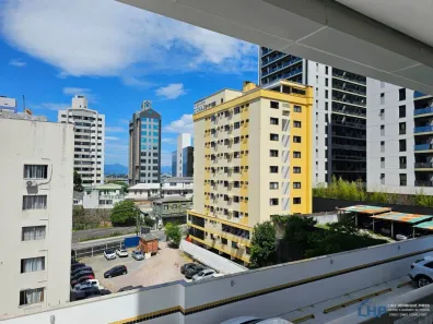Apartamento com 2 Quartos à venda, 73m² no Centro, Florianópolis